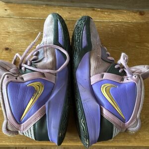 Purple Sneakers Vibrant Athletic Shoes